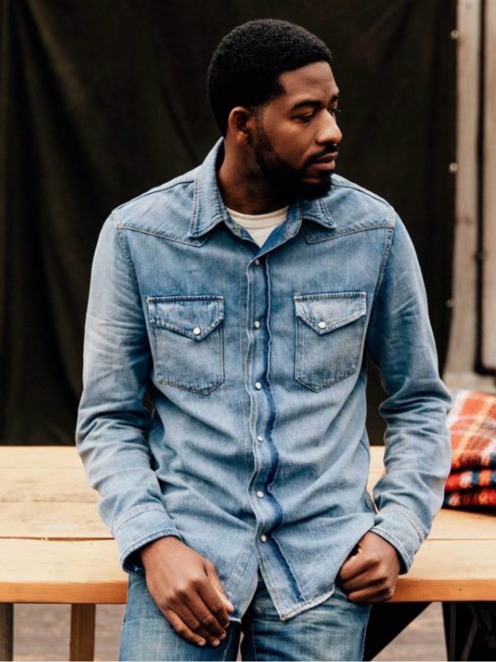 Imogene and Willie- Men's Light Blue Denim Button-Up Shirt